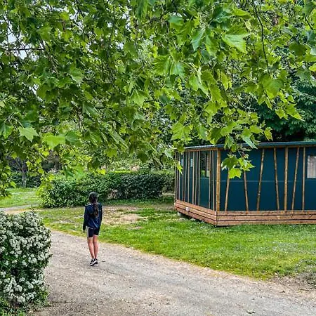 Onlycamp Le Pont Romain Yvré-lʼÉvêque Buitenkant foto